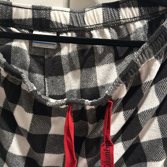 Polar bear and buffalo check pjs set - Picture 2 of 7